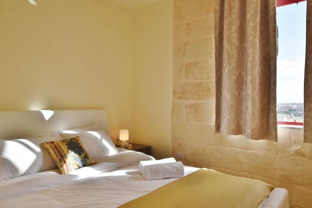 Vallettastay - Lucky Star One Bedroom Apartment 201 Buitenkant foto