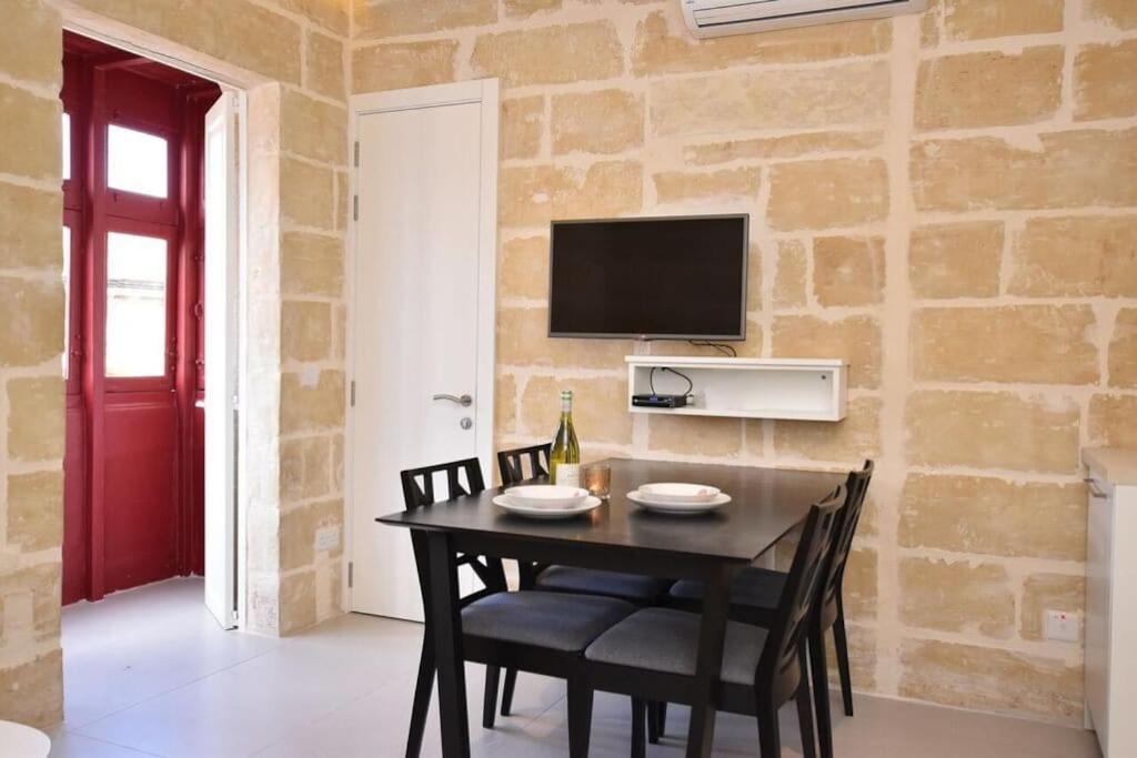 Vallettastay - Lucky Star One Bedroom Apartment 201 Buitenkant foto