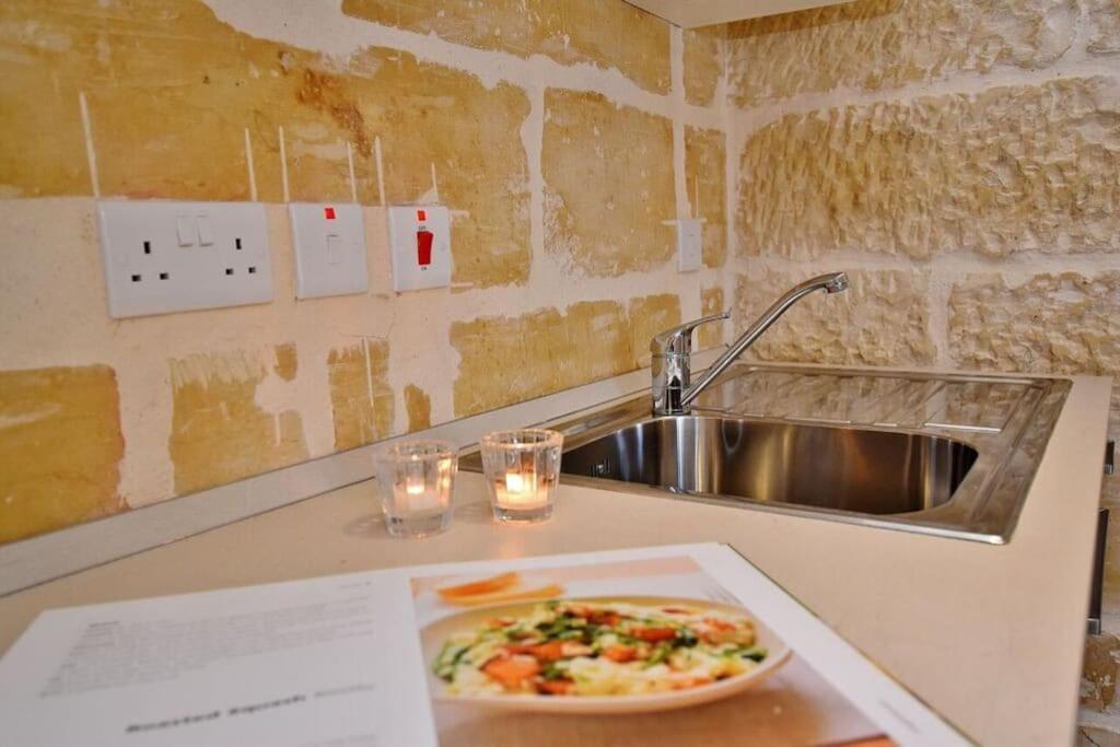 Vallettastay - Lucky Star One Bedroom Apartment 201 Buitenkant foto